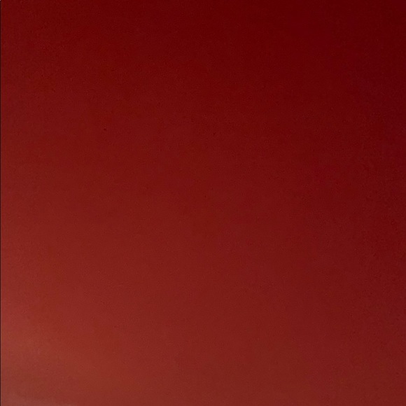 Meet your Posher, Amelia - Picture 1 of 1